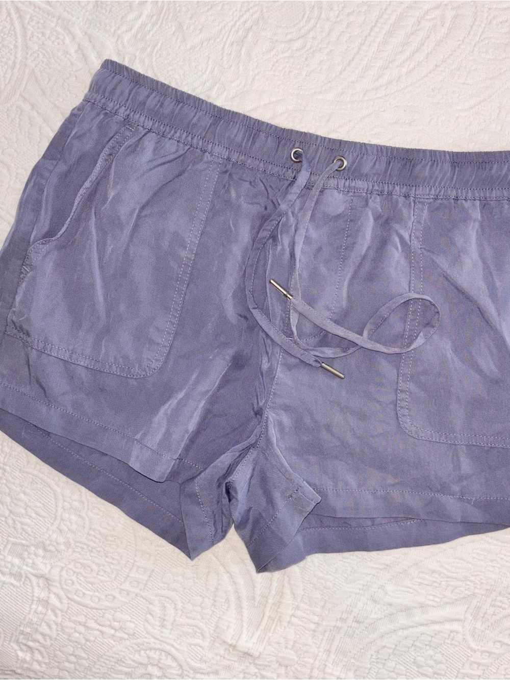 Southern shirt company Women's Small Relaxed Drawstring Shorts in Blue/Lavender